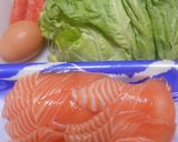 キャベツとサーモン(刺身用)のサラダ作り方1写真