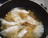 冷凍ギョウザでスープ作り方3写真