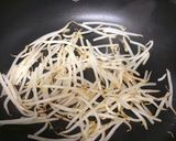 パパッと焼きうどん♡ポン酢マヨ作り方1写真