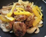 食欲増進！鶏肉とパプリカのカレー醤油炒め作り方8写真