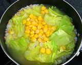 ✿朝に～春キャベツ焼鮭梅の味噌汁風雑炊✿作り方6写真