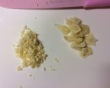 野菜たっぷり♪手羽元ガーリックスープ煮作り方1写真