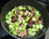 干椎茸とブロッコリーの茎のエコ煮物作り方5写真