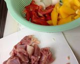 鶏肉とパプリカのトマト煮込み作り方2写真