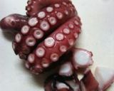 タコさんと茸様類のアヒィヂョ作り方1写真