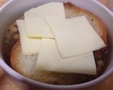 ＊超簡単オニオングラタンスープ＊作り方4写真