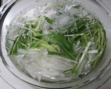 簡単✿生ワカメとシャキシャキ野菜サラダ✿作り方1写真