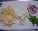 じゃがいもとベーコンのマヨ炒め作り方1写真