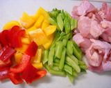 ✿チキンカレー✿パプリカの彩りカレー作り方2写真