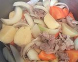 豚肉の肉じゃが作り方2写真