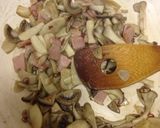 たっぷりきのことベーコンのペペロンチーノ作り方3写真