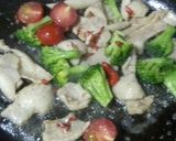 マルちゃん正麺で作る鶏皮胡麻ダレ温麺♪作り方3写真
