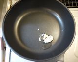 お弁当に☆餃子の皮で作る菜の花ミニ春巻き作り方3写真