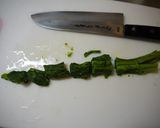お弁当に☆餃子の皮で作る菜の花ミニ春巻き作り方2写真