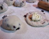 クリームチーズ入り♡クランベリーの白パン作り方3写真