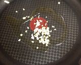 キノコとトマトと鶏挽肉のパスタ作り方1写真