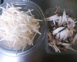 もやしと舞茸でかさ増し!牛カルビ焼き作り方1写真
