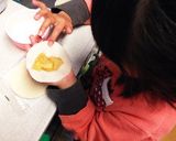簡単♡餃子の皮でなんちゃってアップルパイ作り方5写真