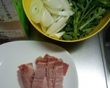 春菊とネギのクリームパスタ作り方1写真