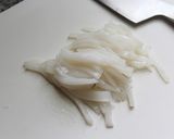 モロヘイヤとイカ刺身❖塩昆布和え作り方2写真