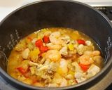 美味しい☆海老と鶏肉で洋風炊き込みご飯作り方5写真