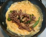 牛こま切れ肉と野菜のオムレツ作り方7写真