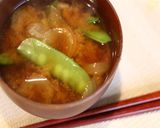 新玉ねぎto絹さやの味噌汁作り方4写真