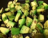 簡単おつまみ。焼きアボガドの納豆和え作り方1写真