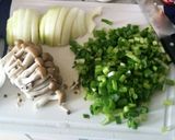 鶏肉としめじのXO醤炒め作り方2写真
