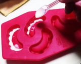 ドラキュラ⁈ 牙チョコレート作り方3写真