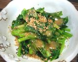 あと一品に♪ほうれん草のトリプル胡麻和え作り方3写真