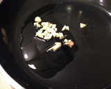 簡単トマトとしめじのにんにく炒め作り方2写真