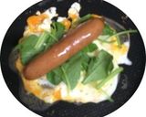 オムレツで巻いたビッグソーセージ作り方3写真