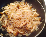 麺つゆで簡単♡しめじとしらたき炒め作り方5写真