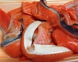 鮭のあら 甘辛煮作り方1写真
