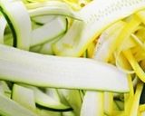 ズッキーニの柚子胡椒ソテーde夏の冷麺作り方2写真