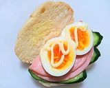 休日のランチや軽食に～ ロールパンサンド作り方5写真