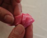 母の日ケーキ♪チョコ細工でカーネーション作り方8写真