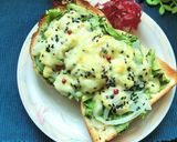 セロリの葉×新玉葱の胡麻塩トースト作り方5写真