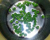 グリーンピースとベーコンの春色炊込ご飯作り方1写真