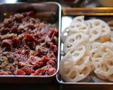 牛肉とレンコンの焼き肉サラダ作り方1写真