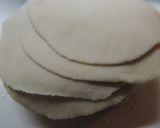 薄力粉で簡単☆美味しい手作り餃子の皮作り方8写真