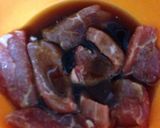 簡単！にんにく入りスタミナ豚の温玉丼♡作り方1写真