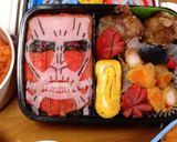 進撃の巨人　超大型巨人 キャラ弁作り方3写真