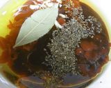 簡単常備菜♪豚肉＆玉葱のトマト風味マリネ作り方1写真