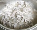 簡単常備菜♪豚肉＆玉葱のトマト風味マリネ作り方3写真