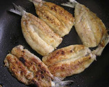 フライパンで簡単　いわしの蒲焼き(^^ゞ作り方2写真