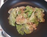 簡単！激ウマ！レタスとシーチキン醤油炒め作り方3写真