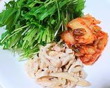 鶏皮と水菜のキムチ炒め作り方2写真