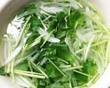 新玉ねぎと冷しゃぶのゴマだれカッペリーニ作り方1写真